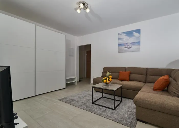 Apartment Rajmonda